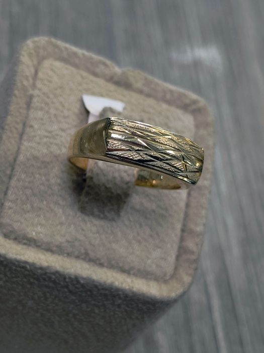 Нов Златен пръстен 4.12гр / 14К