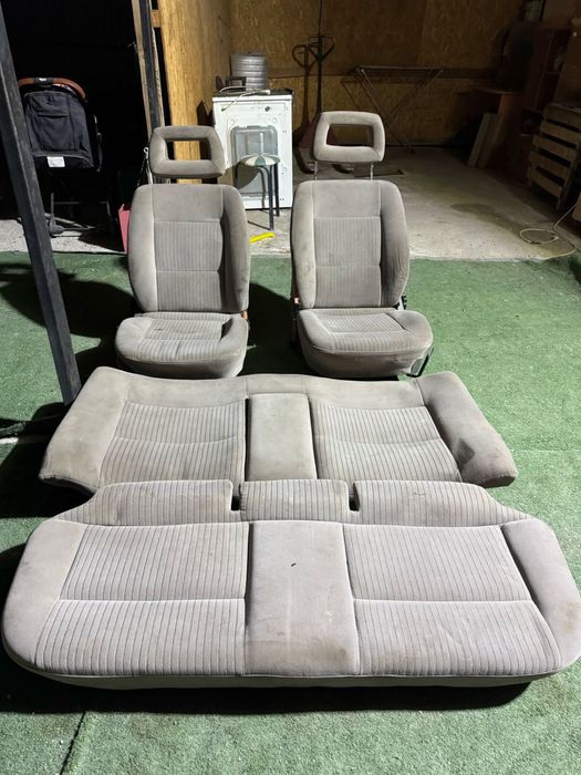 Сидения для ауди 100