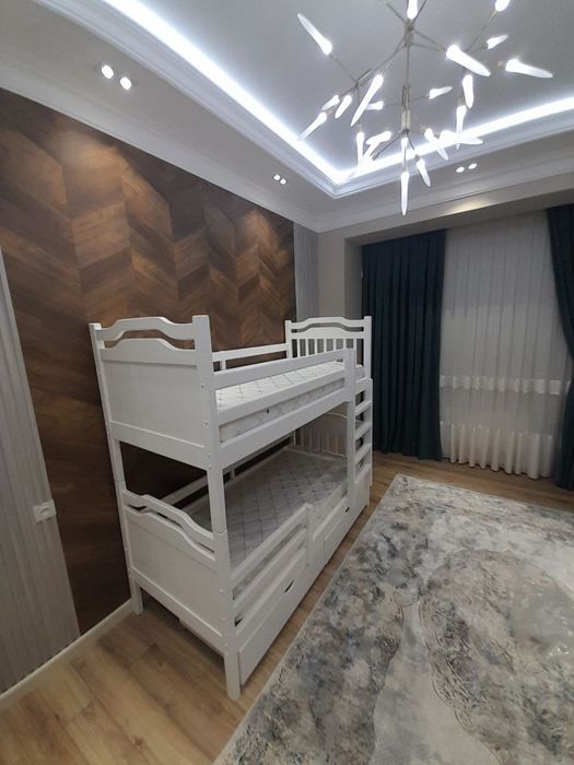 Двухъярусная кровать