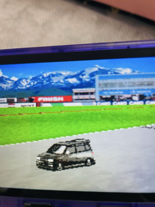 Игровая консоль