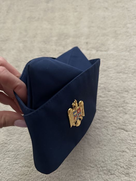 Boneta miltara albastra