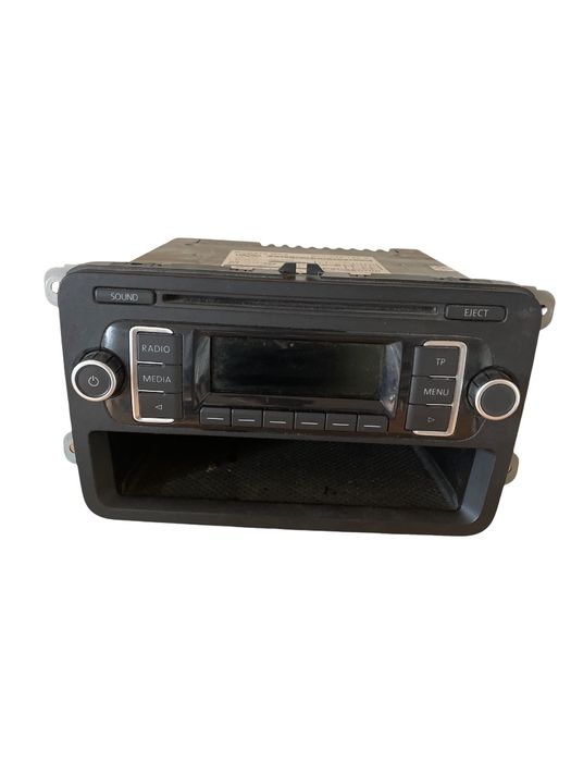 Cd/Dvd Harti Navigatie Volkswagen Golf V 1K1 2003 - 2009 Rcd210 Mp3