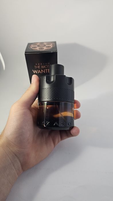 Azzaro The Most Wanted Parfum
​Описание:
Продавам Azzaro The Most Wanted Parfum, остатък от [напиши мл] от [напиши общ обем - н