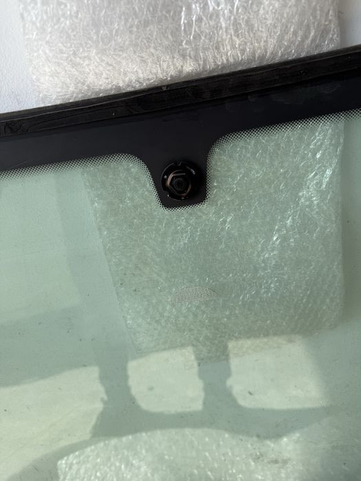 Челно стъкло за BMW X3