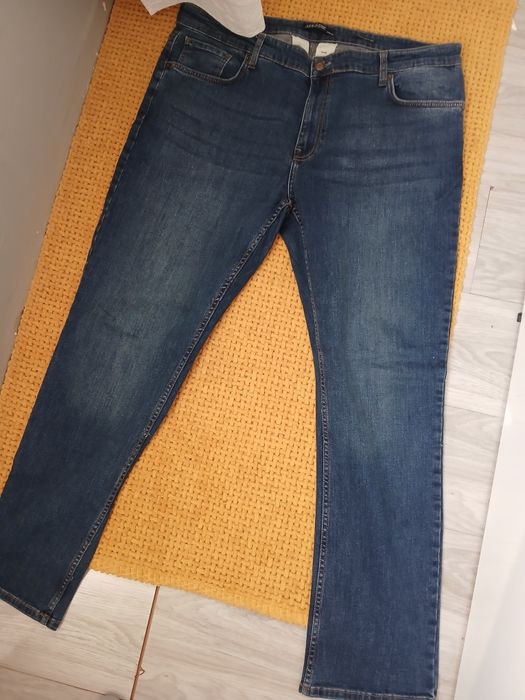 Големи мъжки дънки XXL