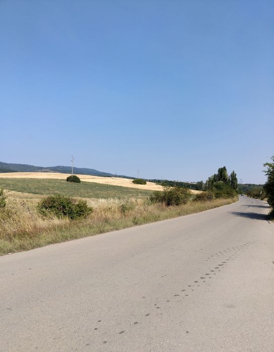 Продава имот в Дяково