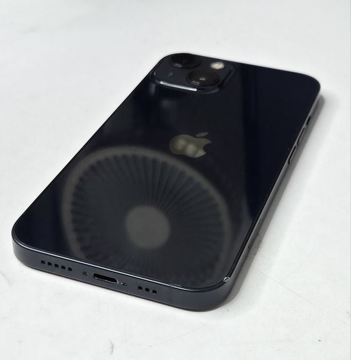 iPhone 13 128GB Темно-Синий