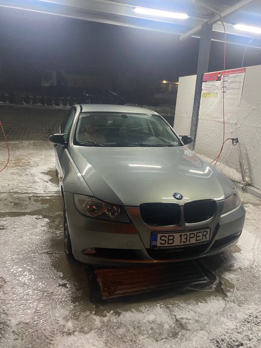 Vând sau schimb BMW E90