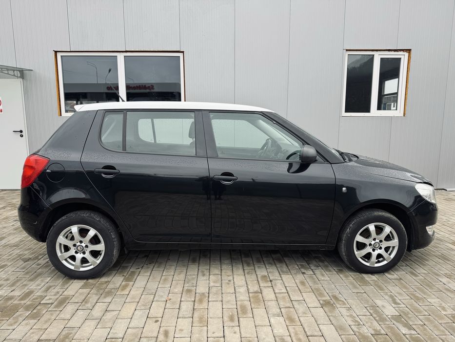 Skoda Fabia Facelift 1.2 Benzina *2013* *Avariat*