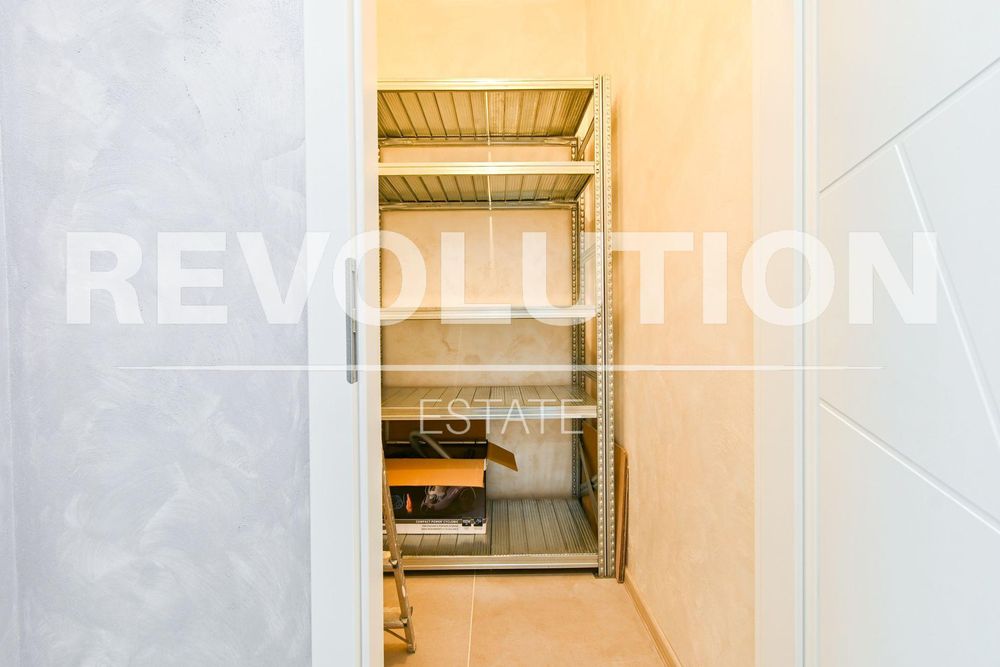 Двустаен апартамент в ж.к. Дружба 1.