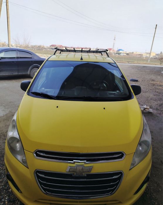 Продам спарк 2014 год механика