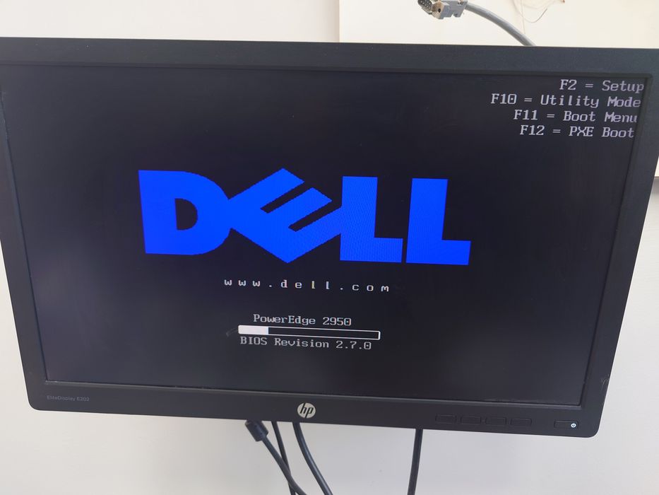 Server Dell PowerEdge 2950 R4