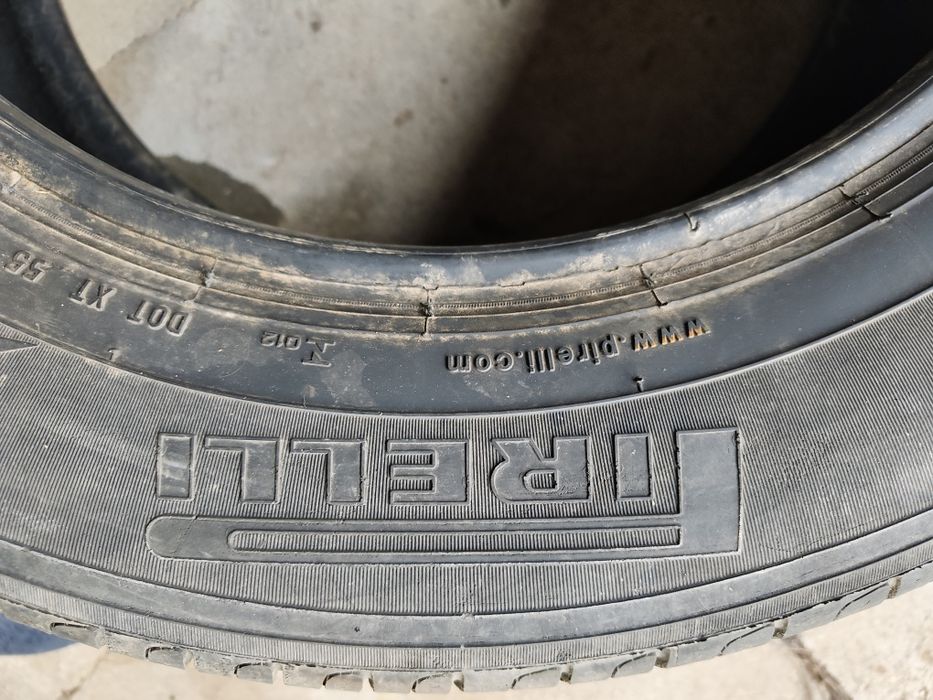 Pirelli 235 60 17