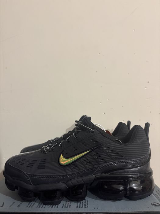 Nike Air Vapormax Plus 360 Black Chameleon - 40,41,44