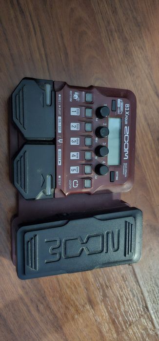 Hartke HL77, launchpad X, zoom b1x four