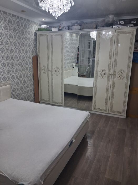 Продам спальни гарнитур