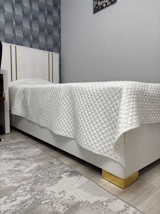 кровать односпальная