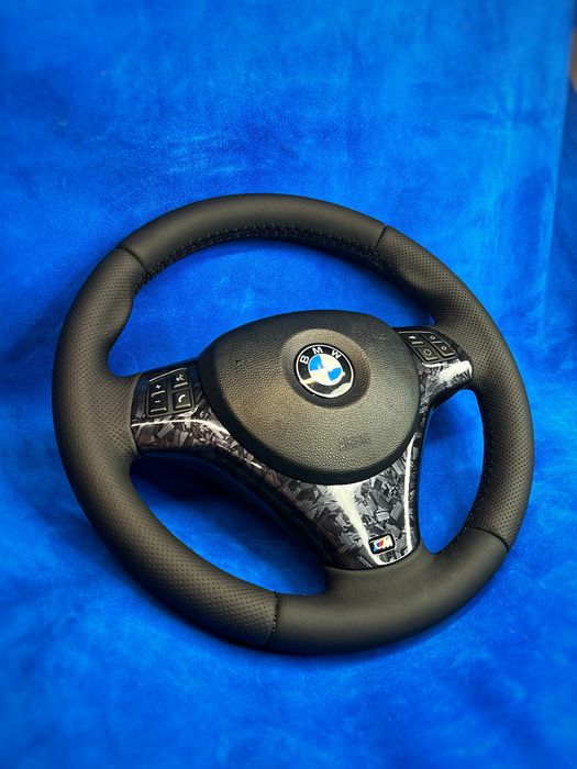 Vand (1150) schimb (500) volane de Bmw E90 E91 E92 X1 E88 E84 E81 E83 E84 seria3/1