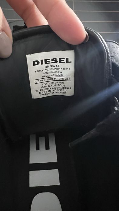 DIESEL мъжки черни кожени сникърси