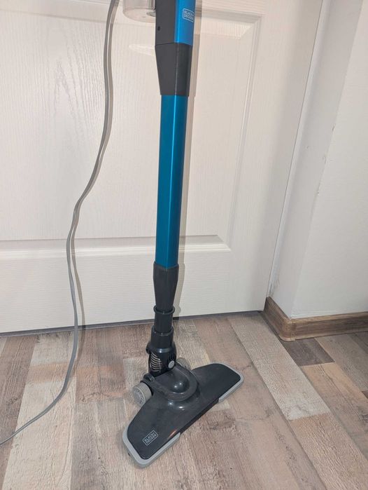 Aspirator Vertical Black & Decker BXVMS600E