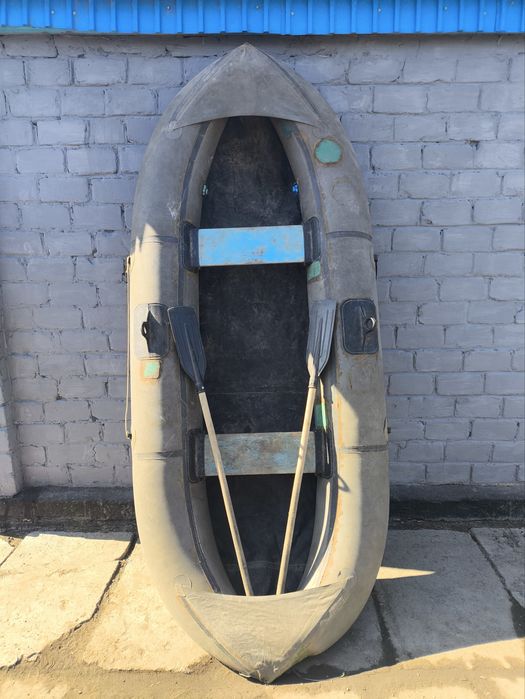 Лодка резиновая