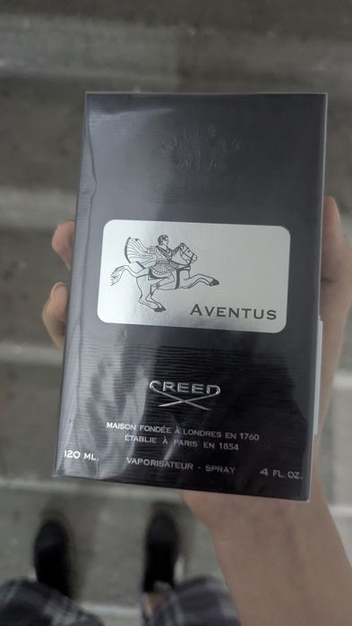 Продам духи Creed Aventus