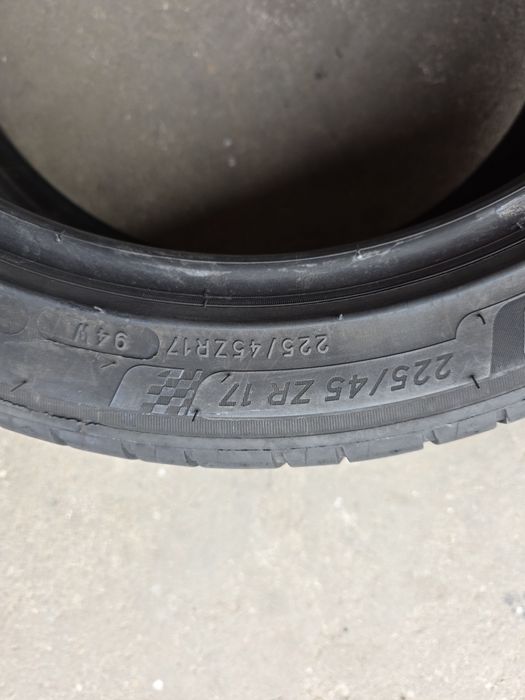2 anvelope 225 45 R 17 Michelin vara
