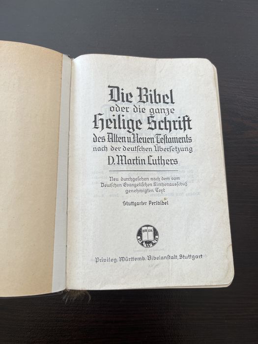 Biblie de Colecție "Stuttgarter Perlbibel" – Legătură Piele, Margini Aurite