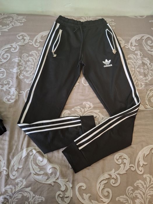 Pantalon trening ,bumbac ,cusut