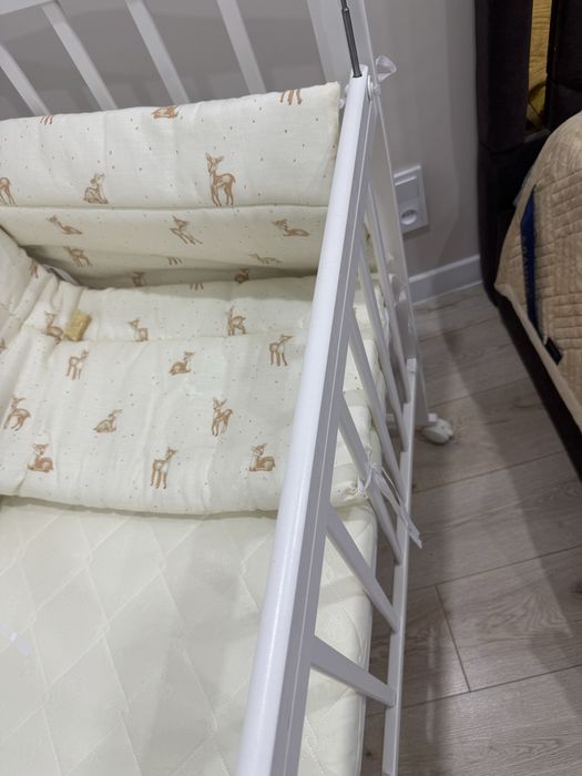 Продам детскую кроватку