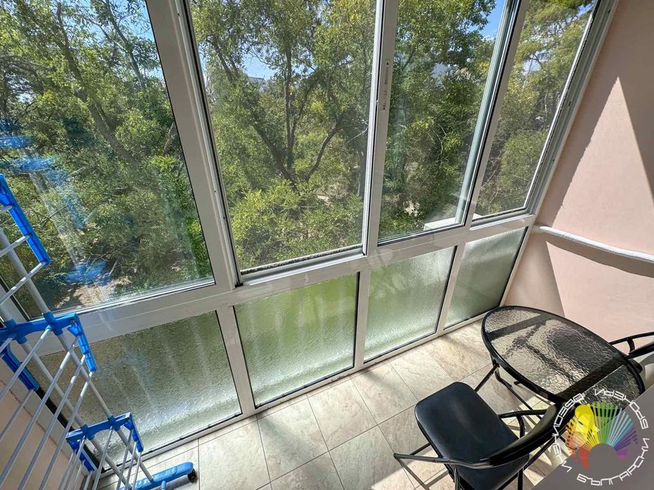 Дава се под наем Двустаен апартамент в Бургас, Лазур - 75 кв.м за 663 € - Снимка #8