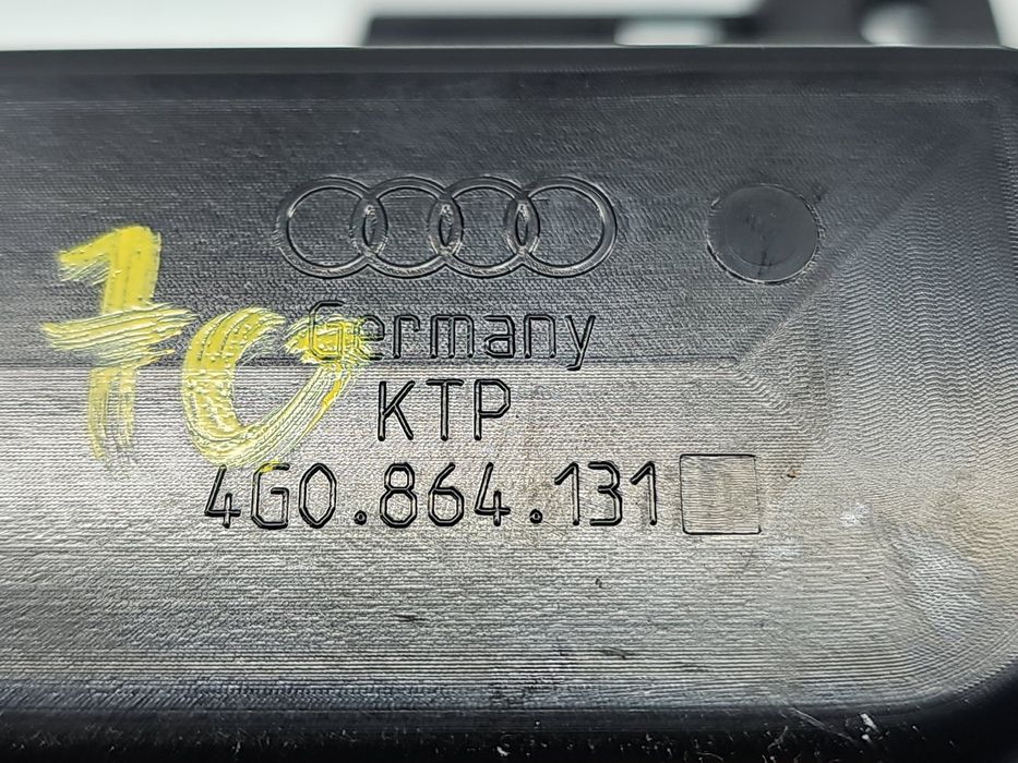 Sertar cotiera AUDI A6 (4G2, C7) [Fabr 2012-2017] 4G0864131