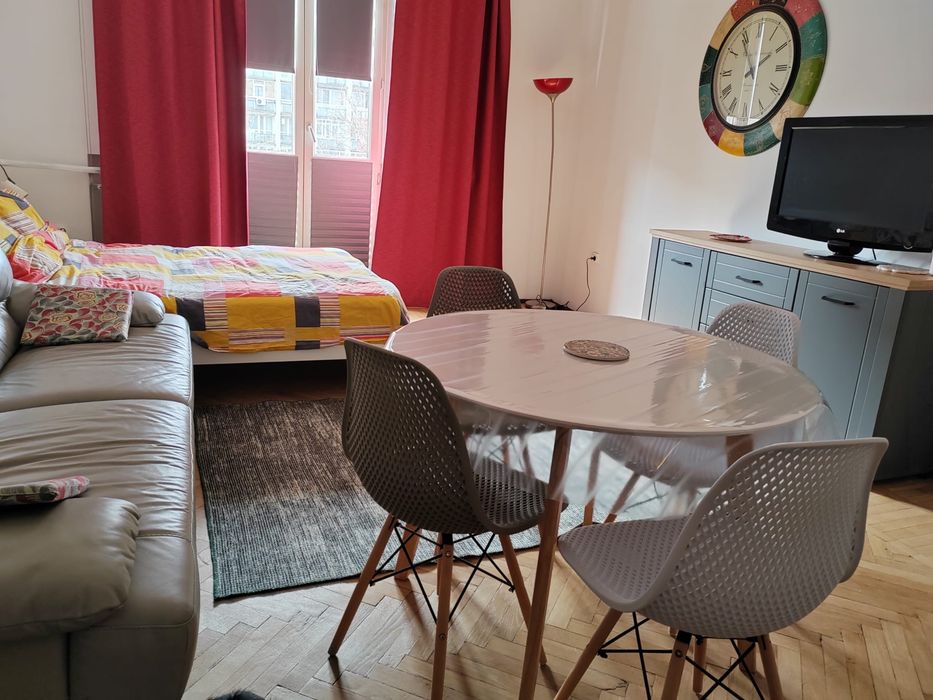 Studio Piata Romana - Bulevardul Gheorghe Magheru