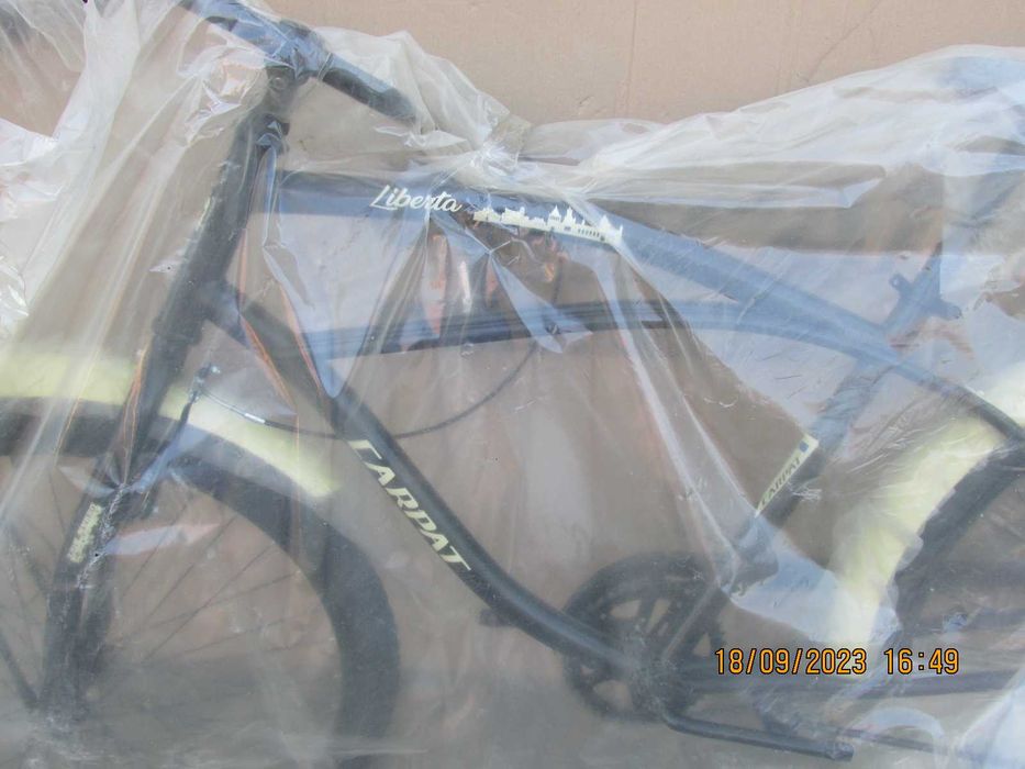 Bicicleta Carpat 26" City Liberta C2693A, Crem/Gri  NOUA