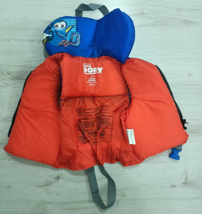 Vesta de inot varsta 3-4 ani