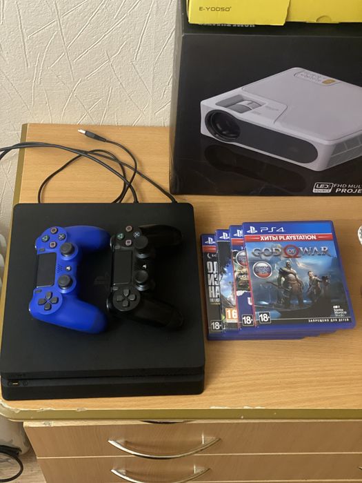Продам playstation 4