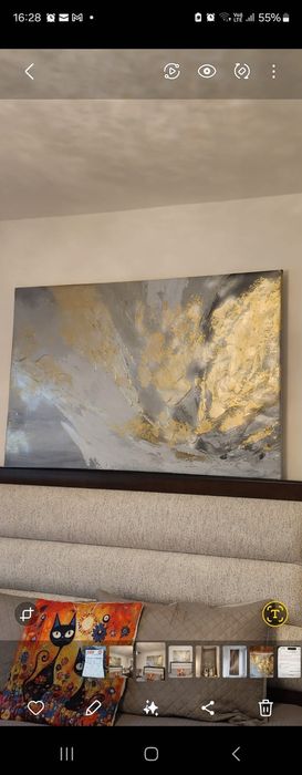 Tablou Abstract modern, cu accent pe textură și elemente metalice,