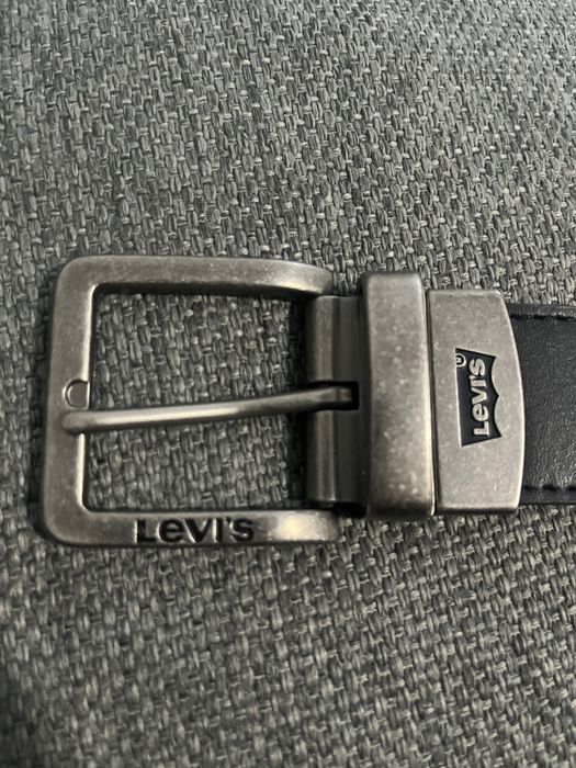 LEVI’S кожен колан