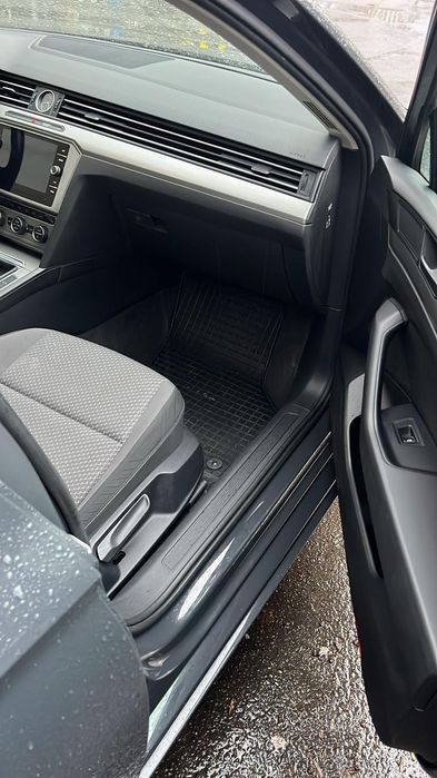 Vand Volkswagen Passat B8 2018 Primul Proprietar