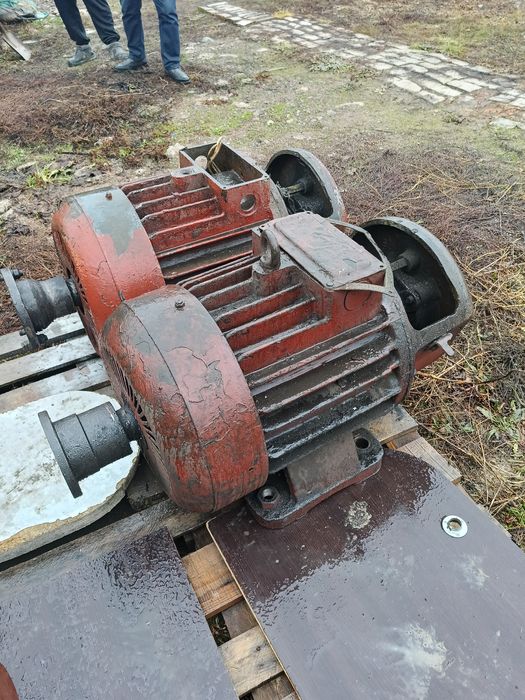 Крановый электродвигатель