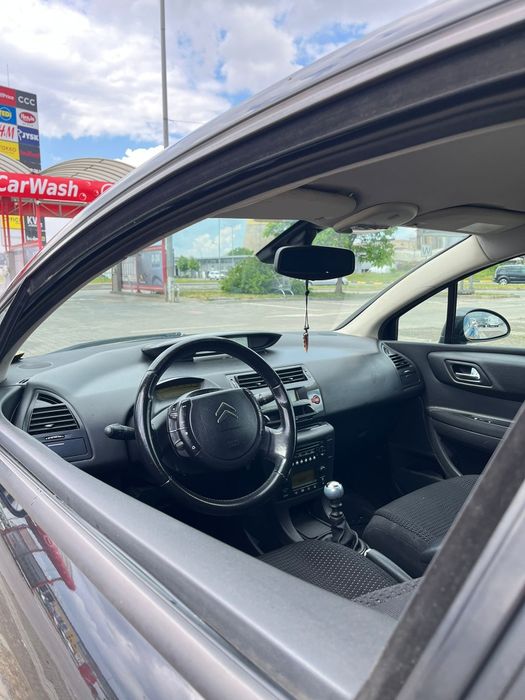 Citroen C4 coupe