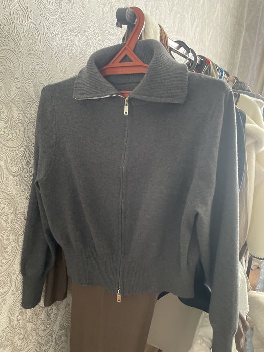 Продам вещи женские размер М