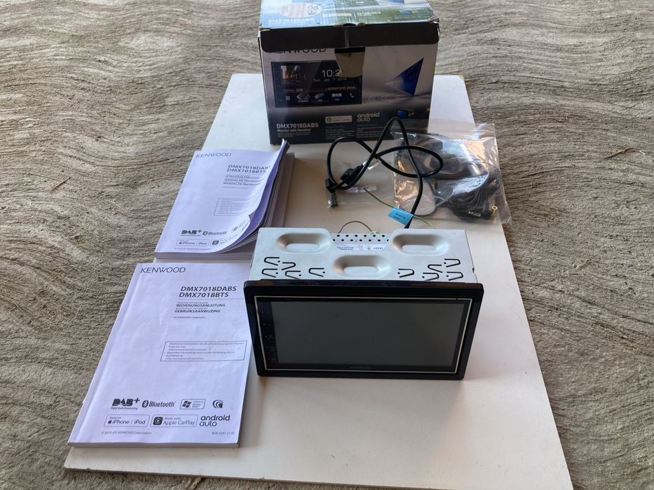 Player Audio Kenwood  DMX7018DABS impecabil