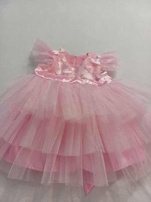 Бебешка рокля размер 74см.