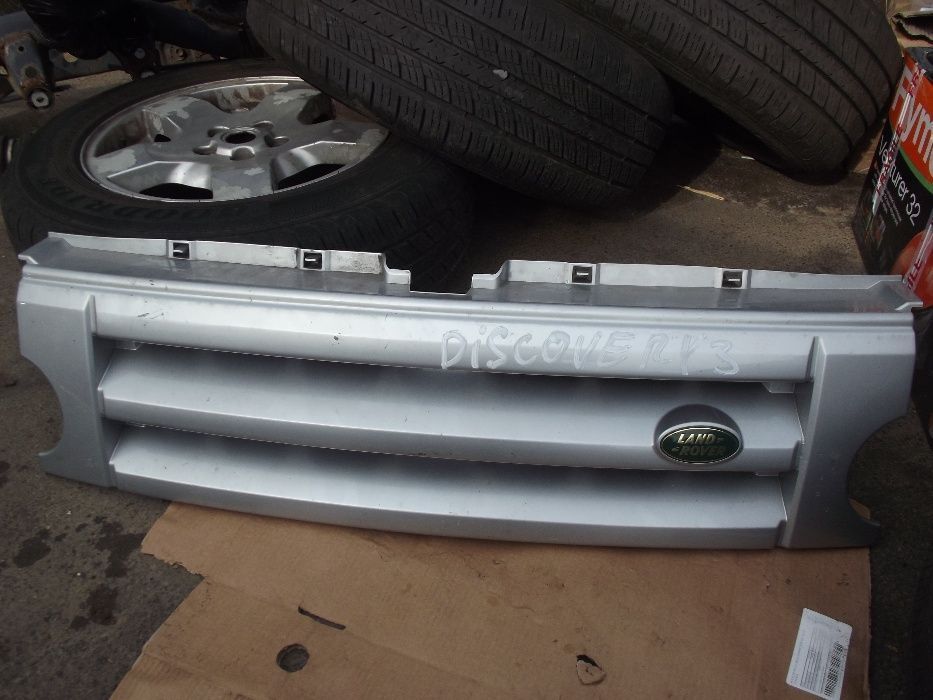 Grila Land Rover Discovery 3 grila fata Discovery 3 dezmembrez LR 3