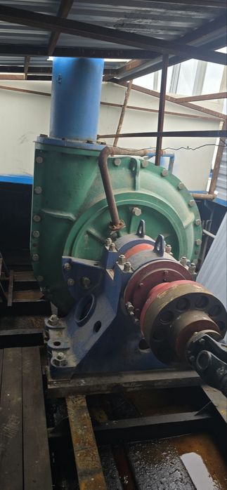 Земснаряд сотилади