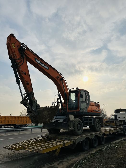 Экскаватор  Услуги