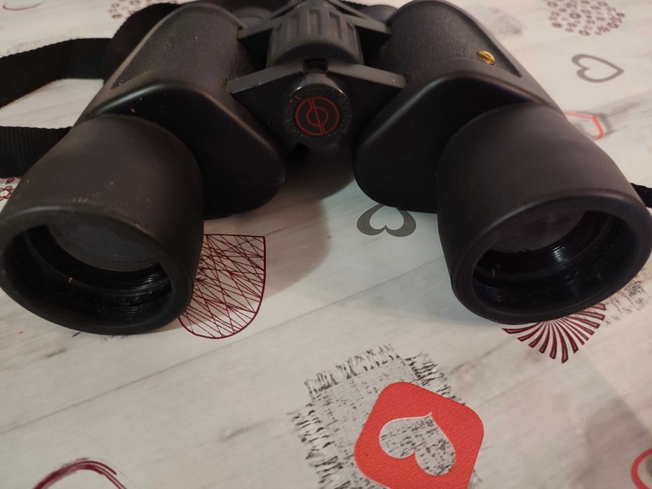 Бинокъл 10 на 42
