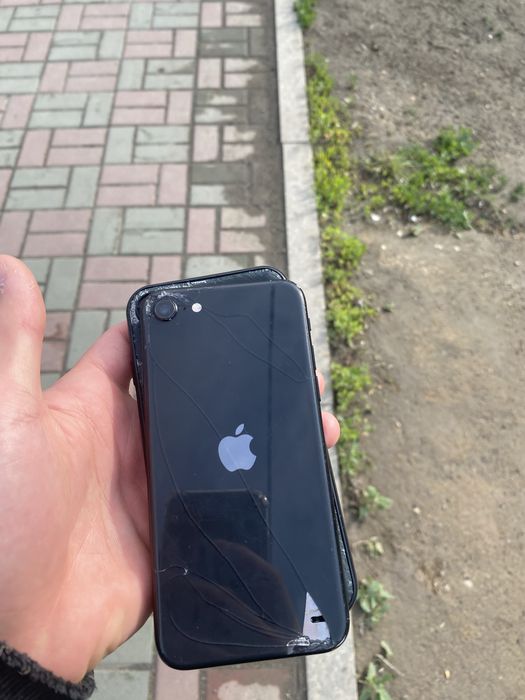 iphone se 25мын срочно