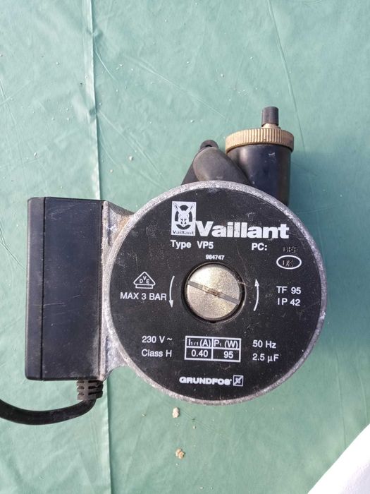 Pompa recirculare grundfos vaillant originala